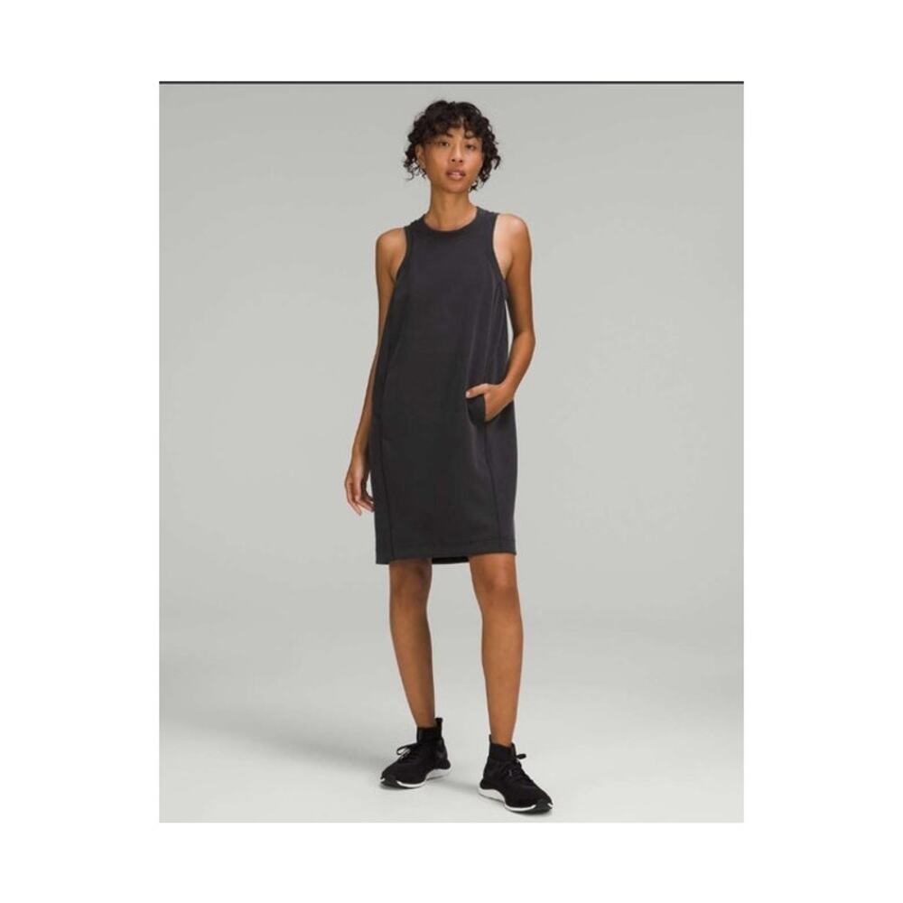 Lululemon Softstreme Back In Action Dress Black SZ 2 Athleisure
